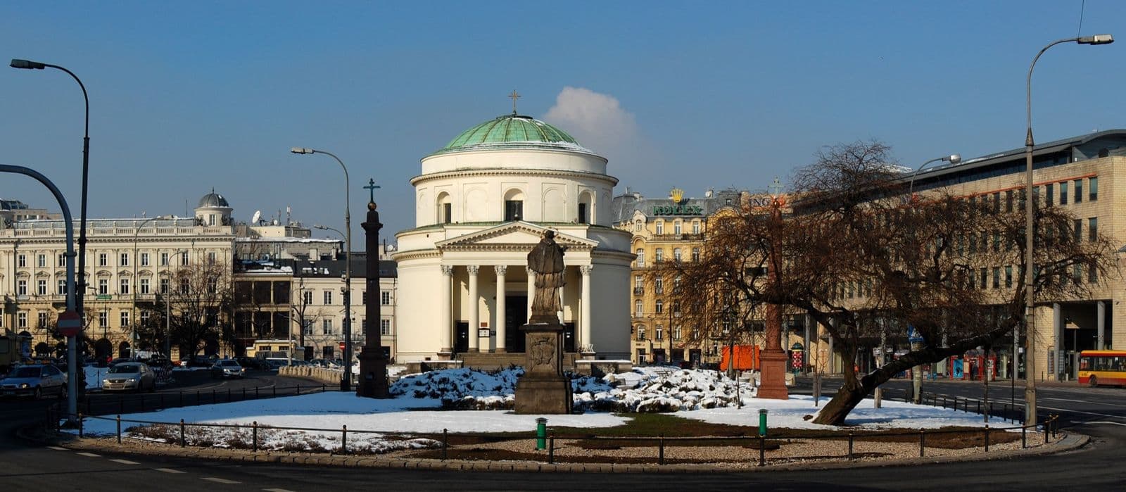 Plac Trzech Krzyży (Three Crosses Square): Today