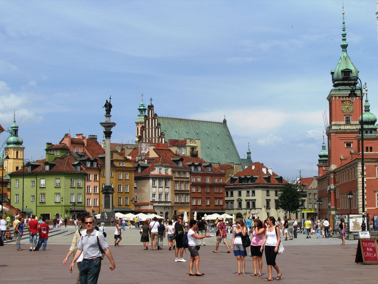 Plac Zamkowy (Castle Square): Today