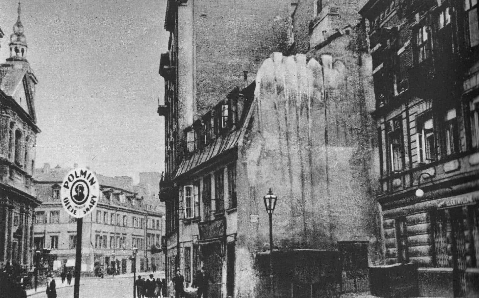Barbakan (Warsaw Barbican), before 1939