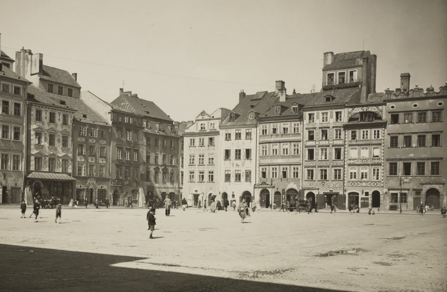 Rynek Starego Miasta (Old Town Market Square): 1
