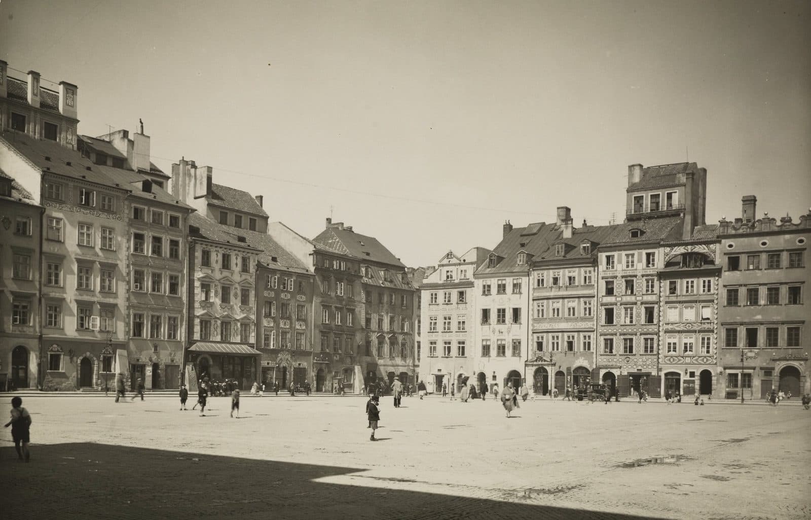 Rynek Starego Miasta (Old Town Market Square): 1